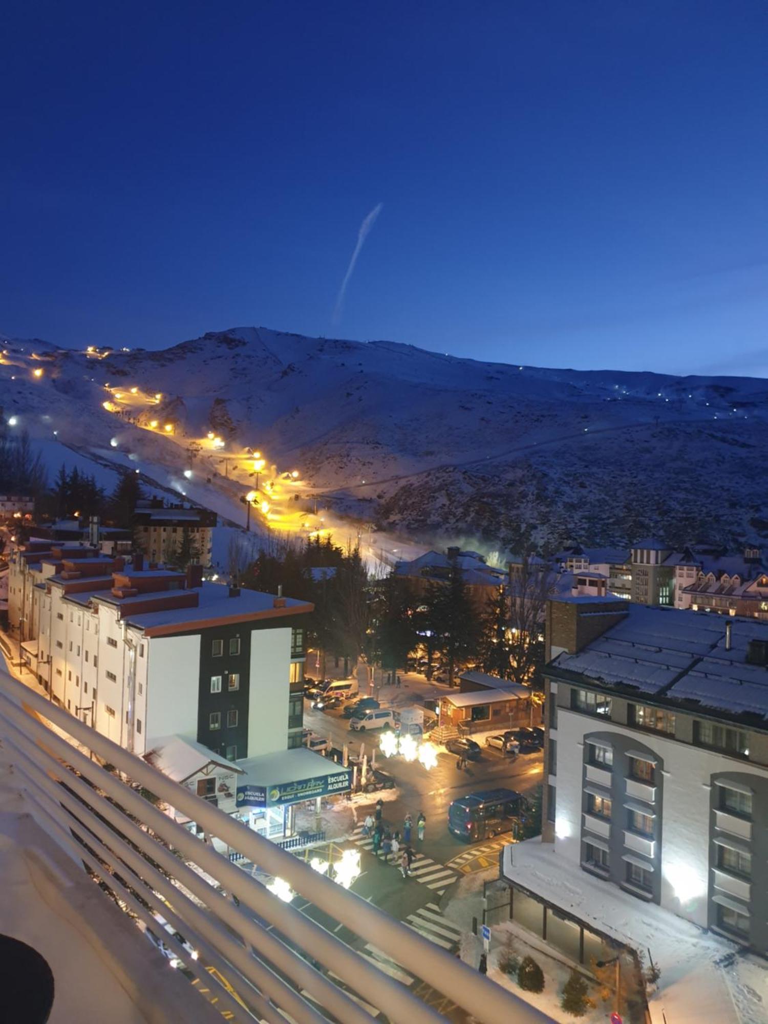 Appartamento Atico Montblanc Zona Baja Sierra Nevada Esterno foto